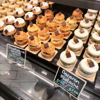  at VG Pâtisserie in Paris