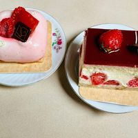 Franny & Fraisier  at VG Pâtisserie in Paris