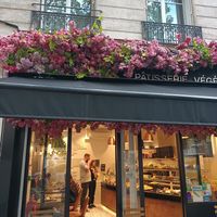  at VG Pâtisserie in Paris