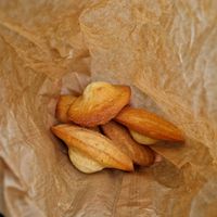  at VG Pâtisserie in Paris