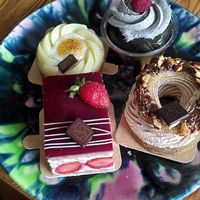 Fraisier, tarte citron, baba au rhum et paris-brest at VG Pâtisserie in Paris