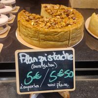  at VG Pâtisserie in Paris