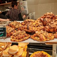 Crowkies at VG Pâtisserie in Paris