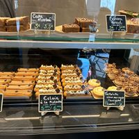  at VG Pâtisserie in Paris