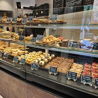  at VG Pâtisserie in Paris