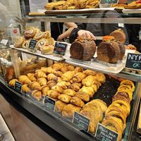  at VG Pâtisserie in Paris