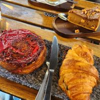 Ny Roll, Croissant Salé, Latte and Flan Noisette at VG Pâtisserie in Paris