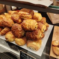 Pain aux chocolats at VG Pâtisserie in Paris