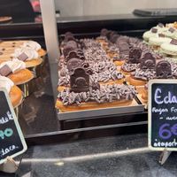   at VG Pâtisserie in Paris