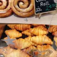  at VG Pâtisserie in Paris