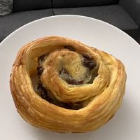 Pain au raisin  at VG Pâtisserie in Paris