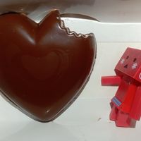 Chocolate for Valentine's day at VG Pâtisserie in Paris
