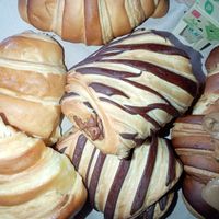 Croissants, Pain au chocolat Praliné, Crookie. at VG Pâtisserie in Paris