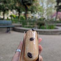 Coffee eclair at VG Pâtisserie in Paris