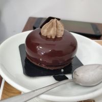 100% Chocolate at VG Pâtisserie in Paris