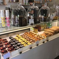 Counter at mid-morning at VG Pâtisserie in Paris