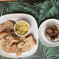 Humus with house made bread and olives  at Musgo in Aveiro