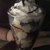 Ginger chocolate sundae with ginger tiffin pieces at The Monument in Canterbury