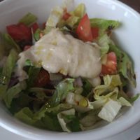 pinto bean salad with tahini dressing at Codigos del Arte in Denia