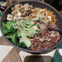Asian bowl 💩 meh .. dry rice and flavorless ingredients   at SOULGREEN in Milan
