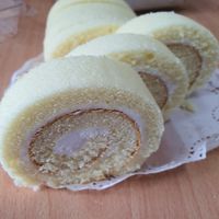 Vanilla Swiss Roll ~ Circuit Breaker Period Phrase 2 at M Bakery in Central Singapore