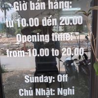 Revised opening times at Sesame in Hanoi