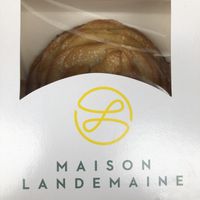 The one vegan option at Maison Landemaine - Clichy in Paris