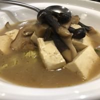 Tofu mushroom cabbage pot  at The Lakeside Veggie in Hangzhou