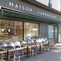  at Maison Landemaine - Crozatier in Paris