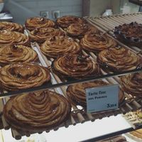 Vegan apple tart at Maison Landemaine - Crozatier in Paris