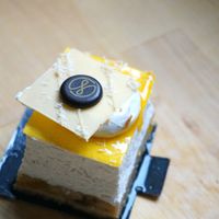 Vegan patisserie (something with mango) at Maison Landemaine - Crozatier in Paris