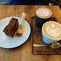 Banana bread, chocolate and coffee at La Colectiva Cafe in Madrid