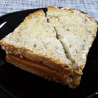 Cheese and marmelade sandiwch at Vegana By Tentúgal in Porto