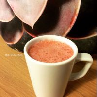 Red velvet late  at Juice by Nature in Amsterdam