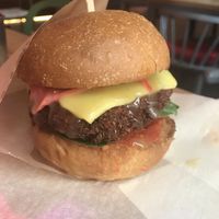 Cheeseburger at OM NOM NOM in Lviv