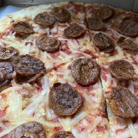 :D at Nags Head Pizza Company in Nags Head