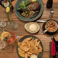 Very good vegan and vegetarian options available. Warm hospitality! We had a good time :) at Ramasuri in Vienna