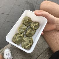 sollten die natürlich vegan sein, verwechsele die aber immer mit den happy vegan ups  at Wei&Wei in Aachen