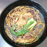 Monkey head mushrooms ramen at Rice House 谷王栈( 粥大王) in Central Singapore