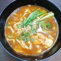 Spicy mushrooms noodles at Rice House 谷王栈( 粥大王) in Central Singapore