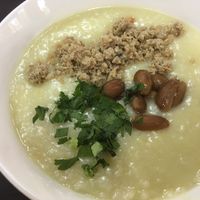 Porridge at Rice House 谷王栈( 粥大王) in Central Singapore