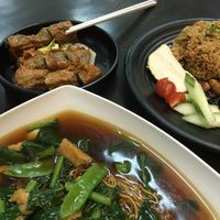 Noodles soup, mushroom fried, Rice with vegetables at Rice House 谷王栈( 粥大王) in Central Singapore