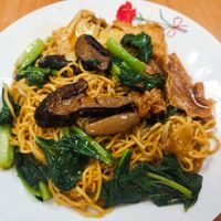 Dry noodles take away at Yu Yuan Vegetarian Stall 裕元齋素食 in Central Singapore