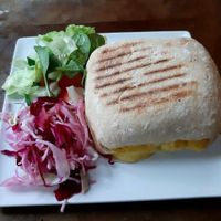 Ciabatta med no-chicken seitan at Ebbas in Lund