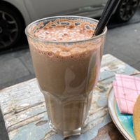 Kaffee mit Banane Smoothie  at Cafe Kogi in Cologne