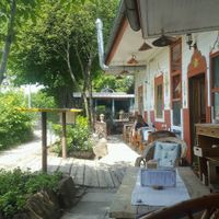 lovely outside  at Dharamsala in Modling