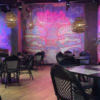 Ambiente   at Vegan Junk Food Bar - 2D in Amsterdam