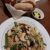 Mushroom pasta without cheese at Jenny's Bread in Seogwipo