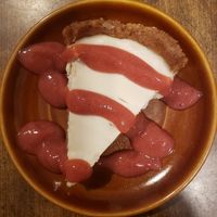 Raw vegan cheesecake 😋 at Ninth Square Market Caribbean Style in New Haven