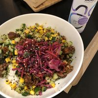 The Next Level Tempeh (vegan) bowl at Poké Perfect - Utrecht in Utrecht